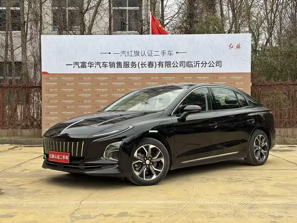 Hongqi Hongqi E-QM5 2023