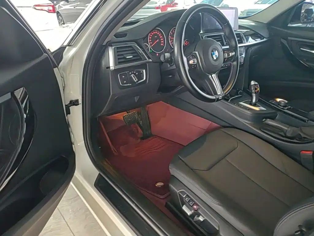 BMW 3 Series — миниатюра 16