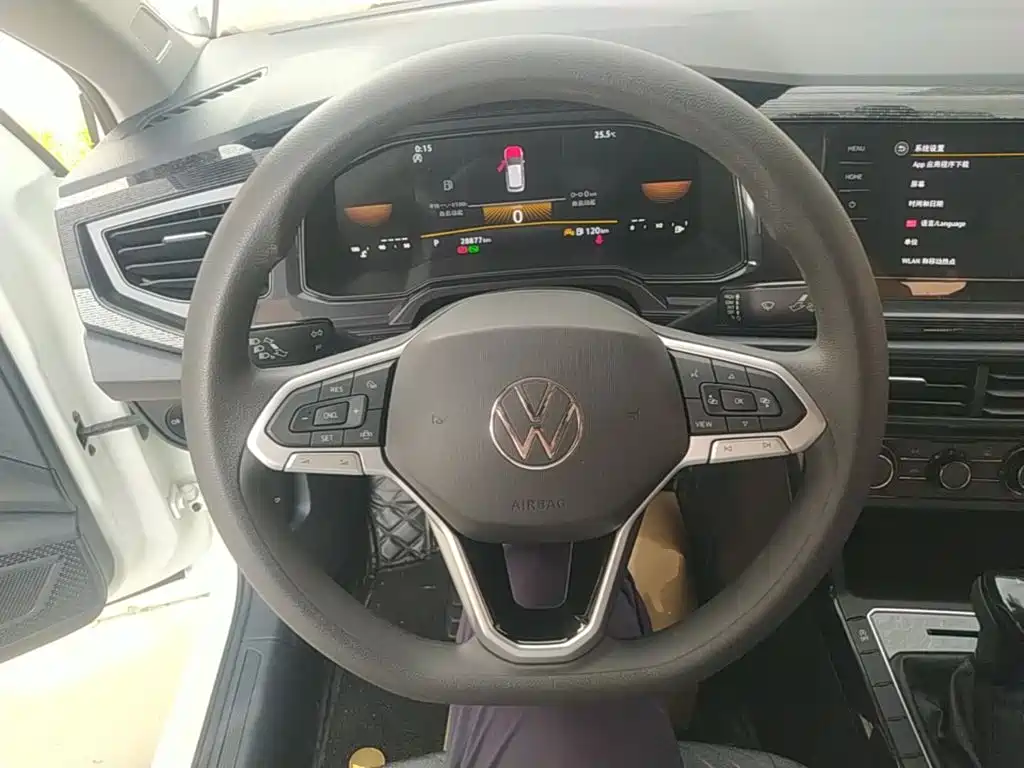 Volkswagen Lavida — миниатюра 11
