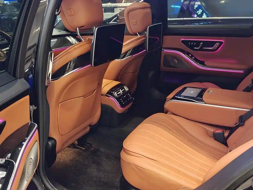 Mercedes-Benz S-Class — миниатюра 6