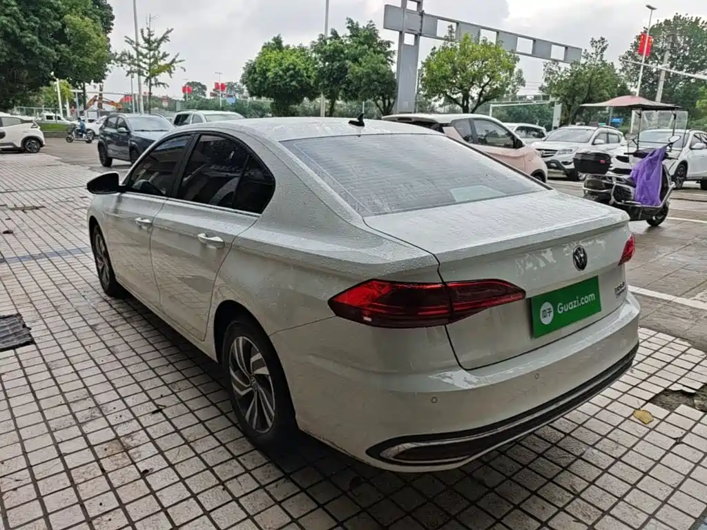 Volkswagen Bora — миниатюра 5