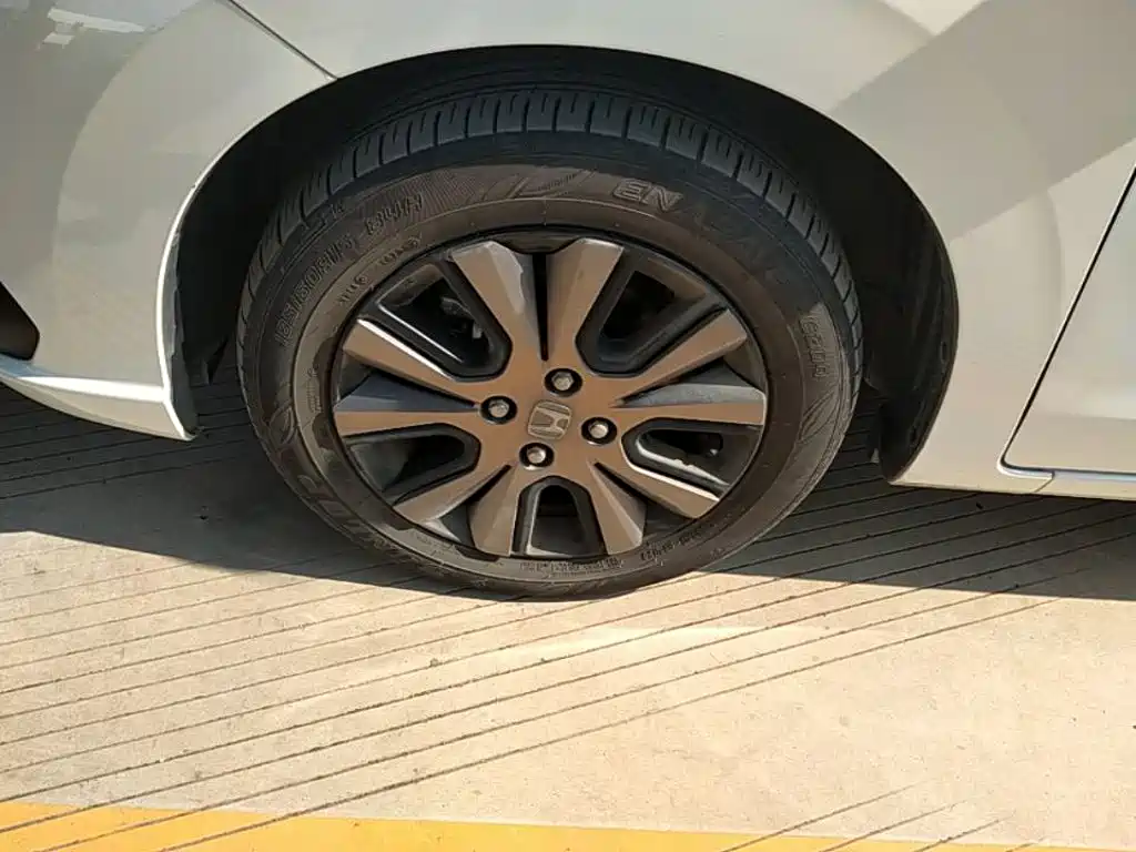 Honda Fit — миниатюра 23
