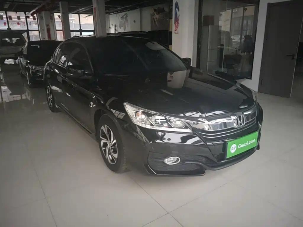 Honda Accord — миниатюра 4
