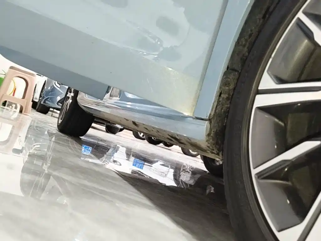 Geely Emgrand — миниатюра 21