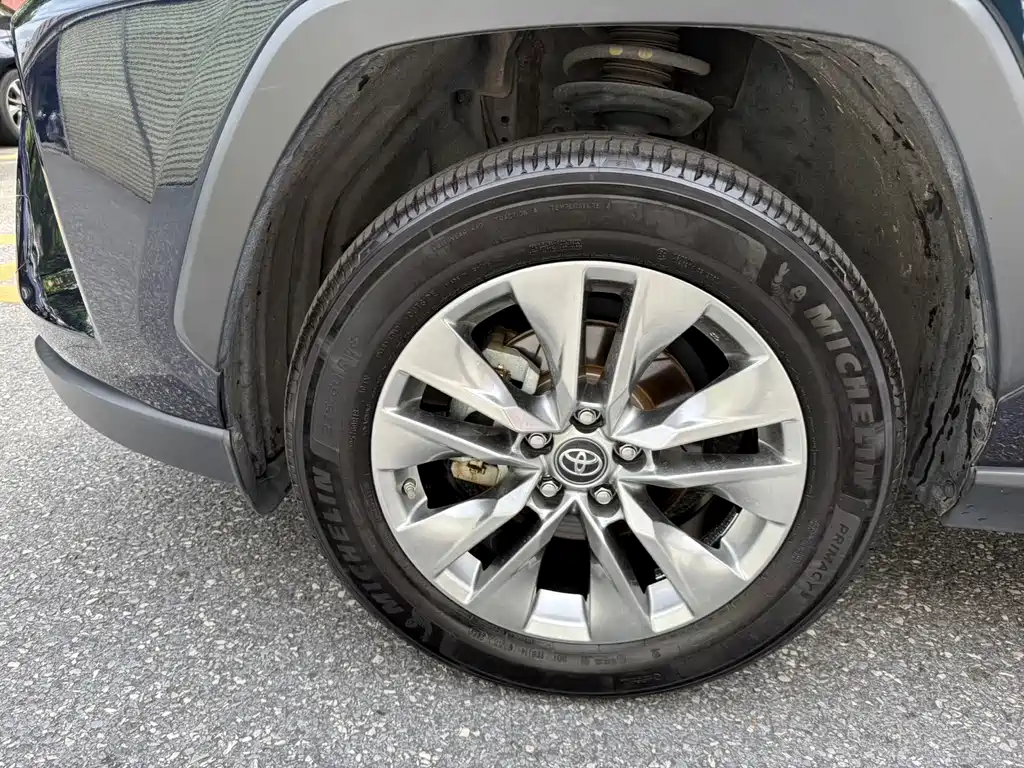 Toyota Wildlander — миниатюра 16