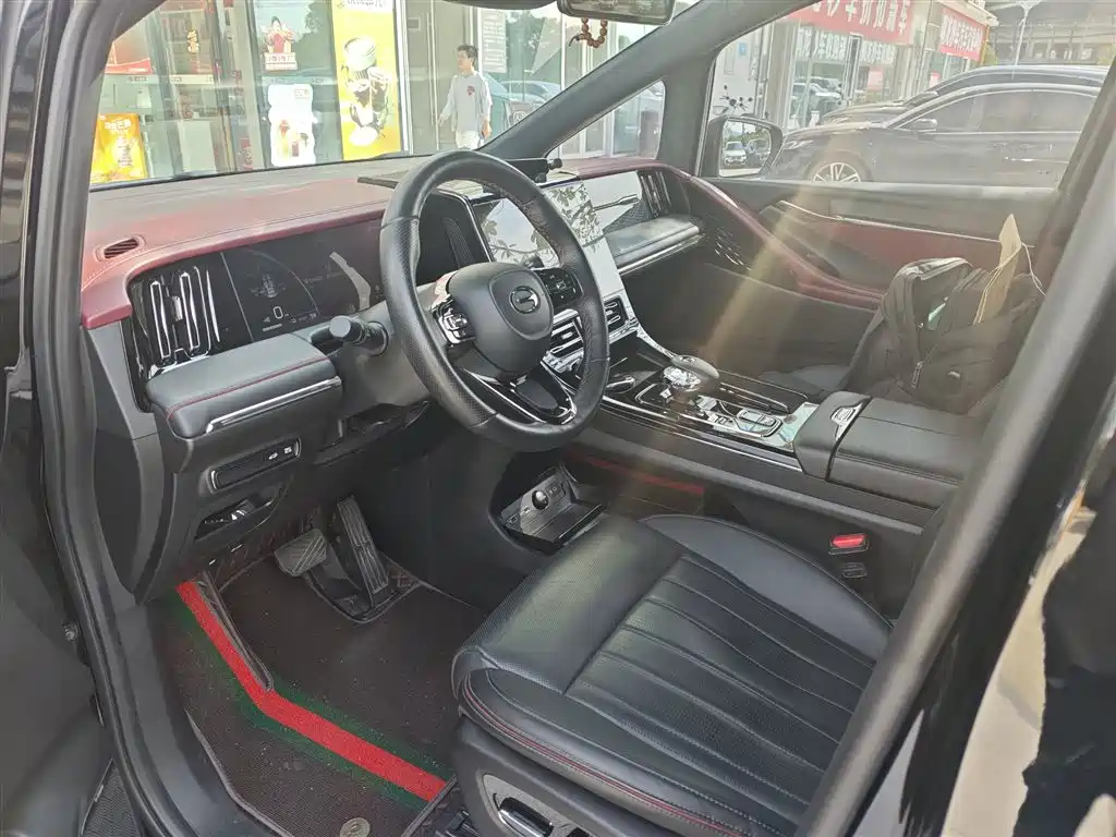 GAC M8