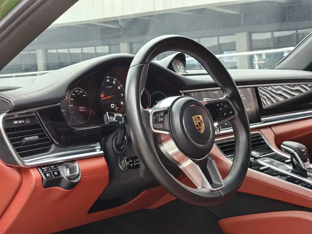 Porsche Panamera — миниатюра 25