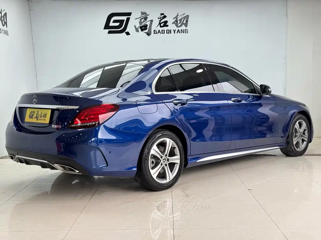 Mercedes-Benz C-Class — миниатюра 24