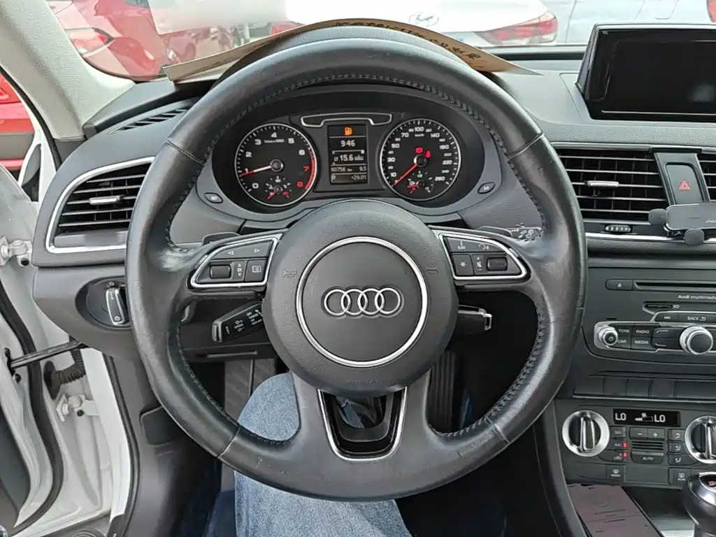 Audi Q3 — миниатюра 11
