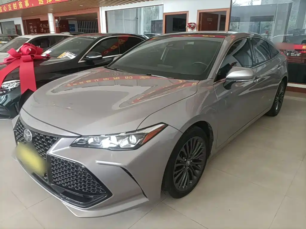 Toyota Avalon — миниатюра 2