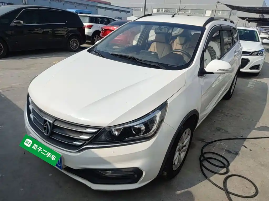 Baojun 310W