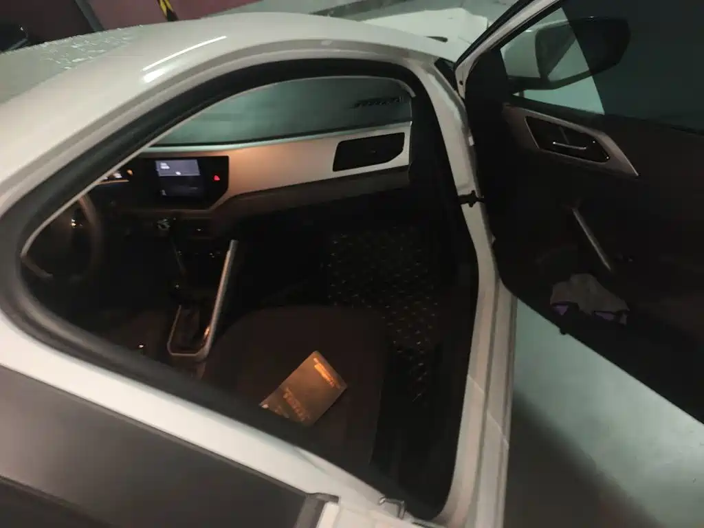 Volkswagen Polo — миниатюра 19