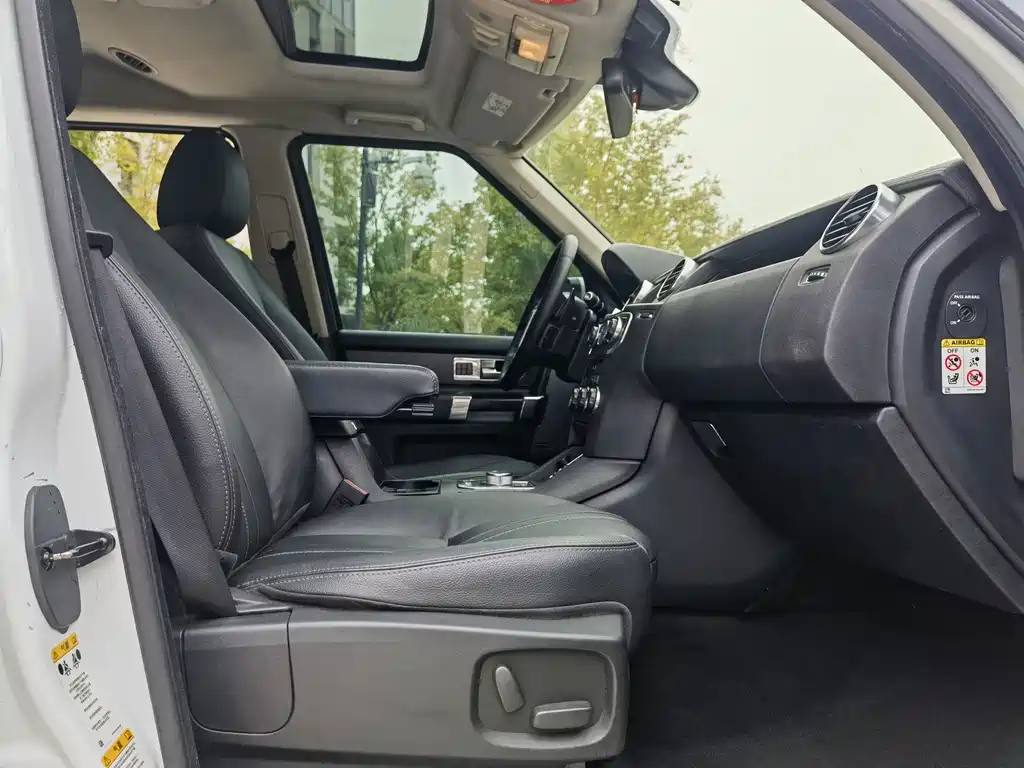Land Rover Discovery — миниатюра 11
