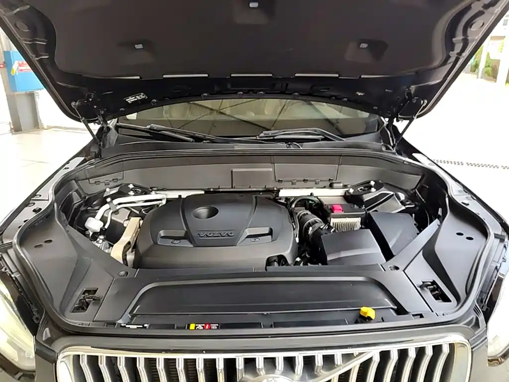 Volvo XC90 — миниатюра 20