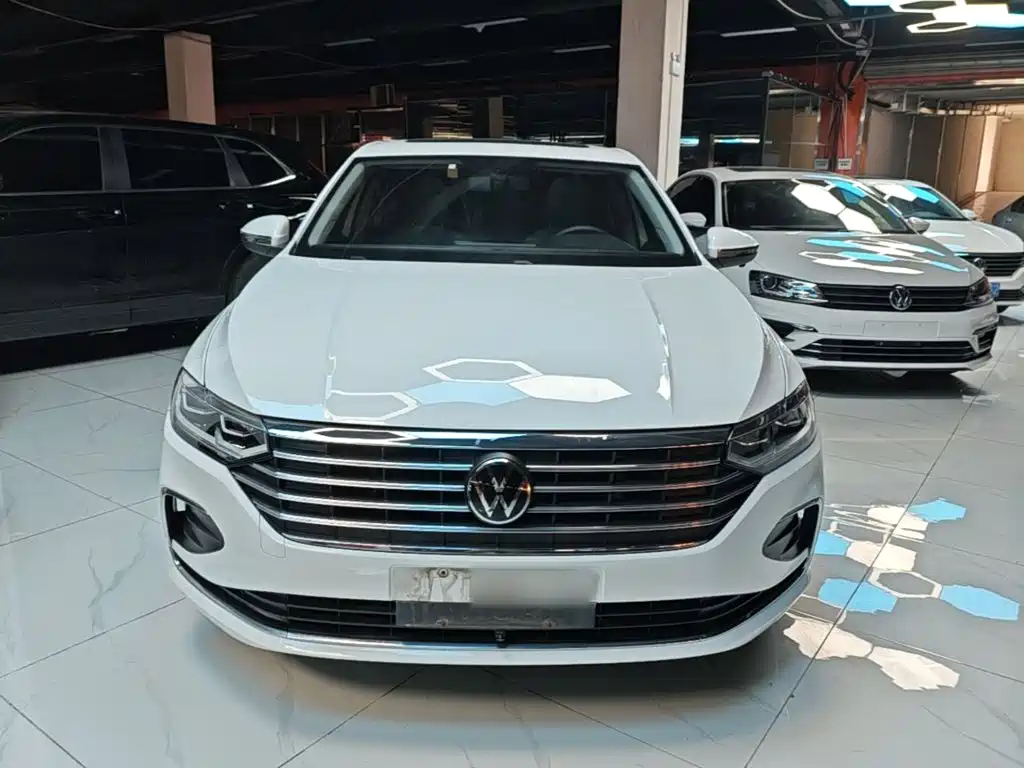 Volkswagen Lavida — миниатюра 3