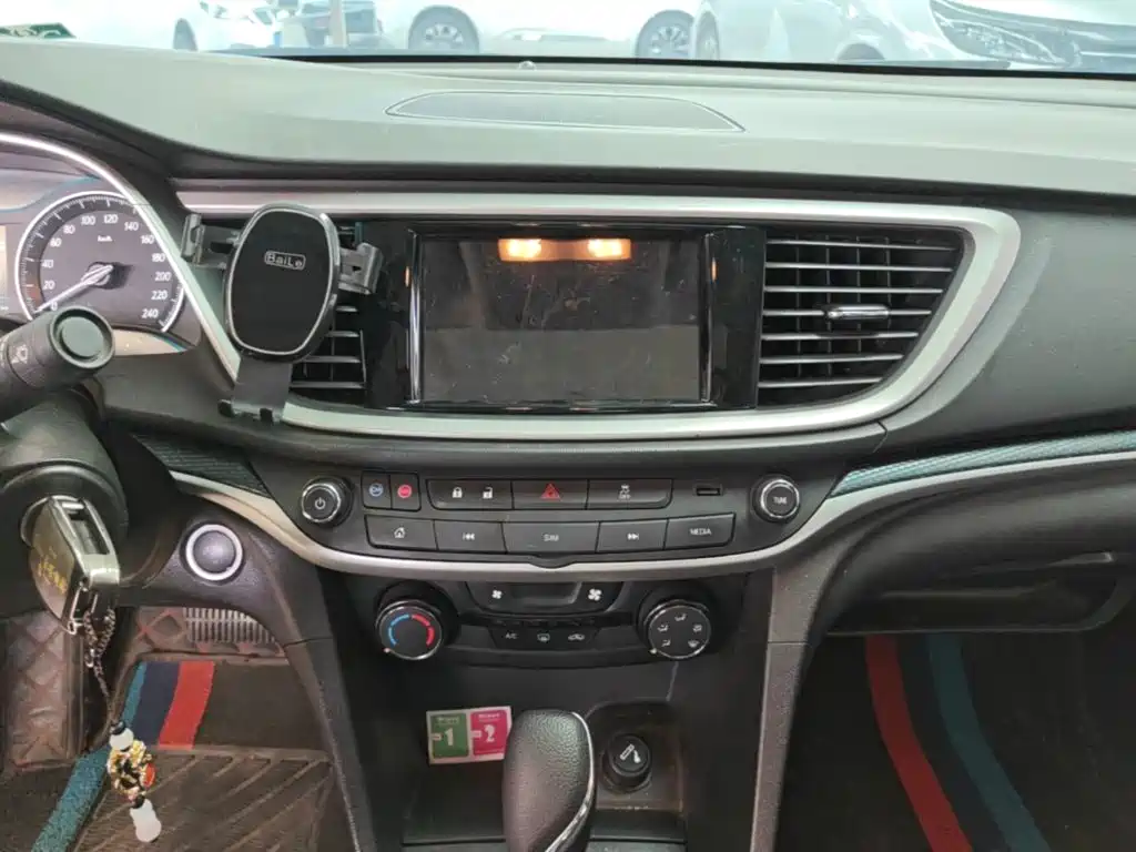 Buick Excelle — миниатюра 13