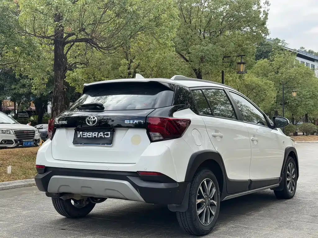 TOYOTA YARIS L ZHIXUAN