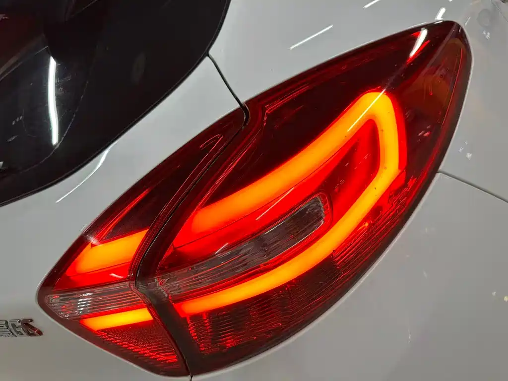 Geely Emgrand GS — миниатюра 14