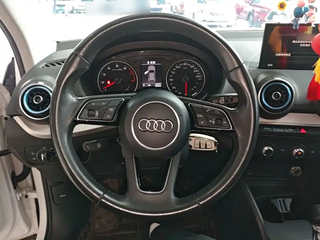 Audi Q2L — миниатюра 11