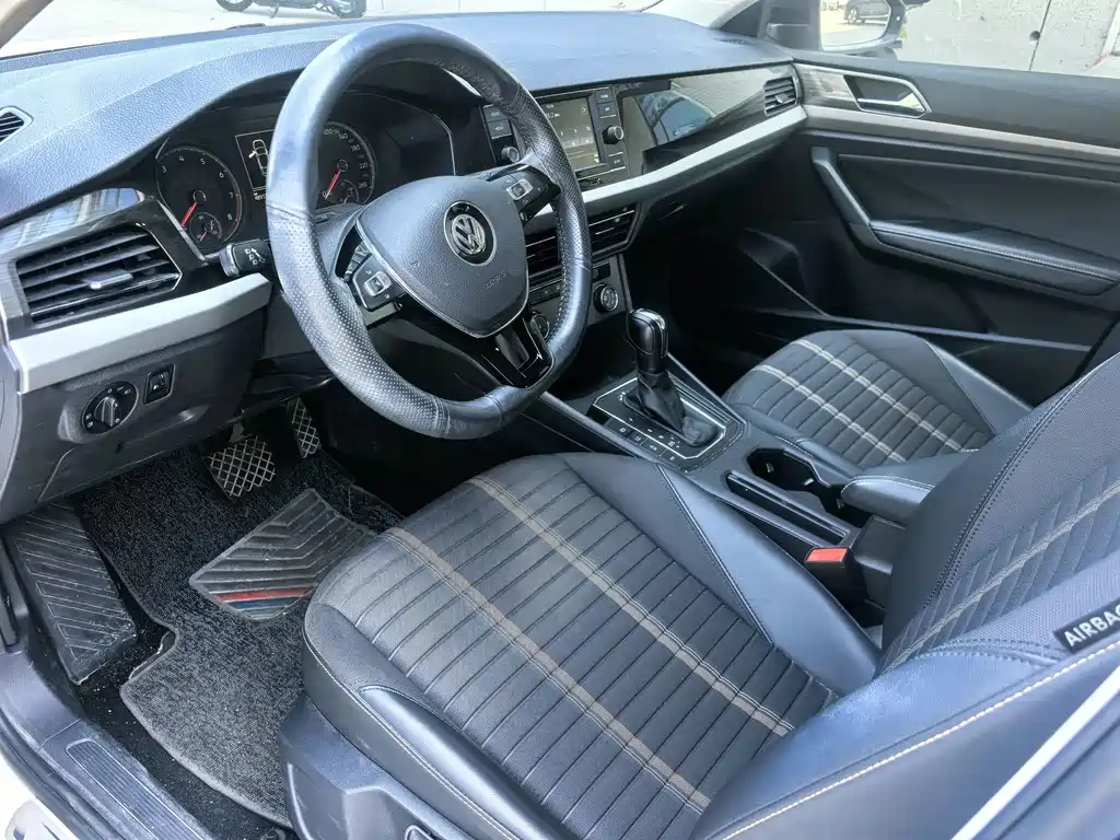 Volkswagen Lavida — миниатюра 7