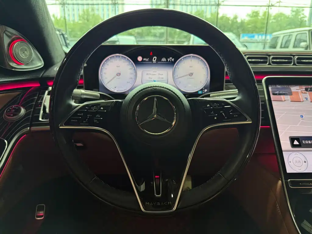 Mercedes-Benz S-Class — миниатюра 13