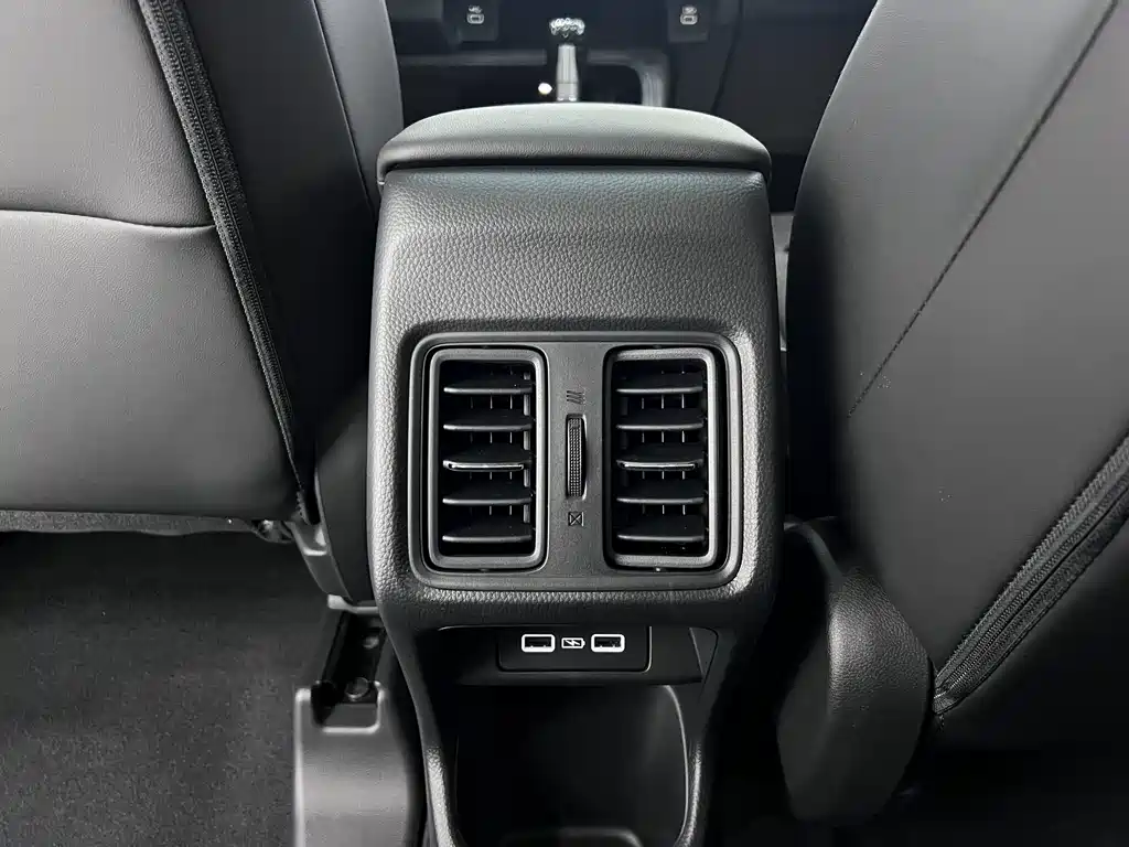 Honda Vezel — миниатюра 16
