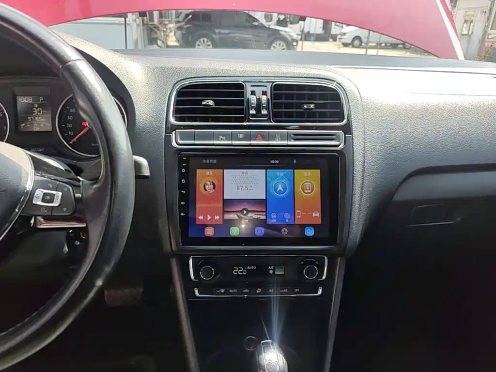Volkswagen Polo — миниатюра 13