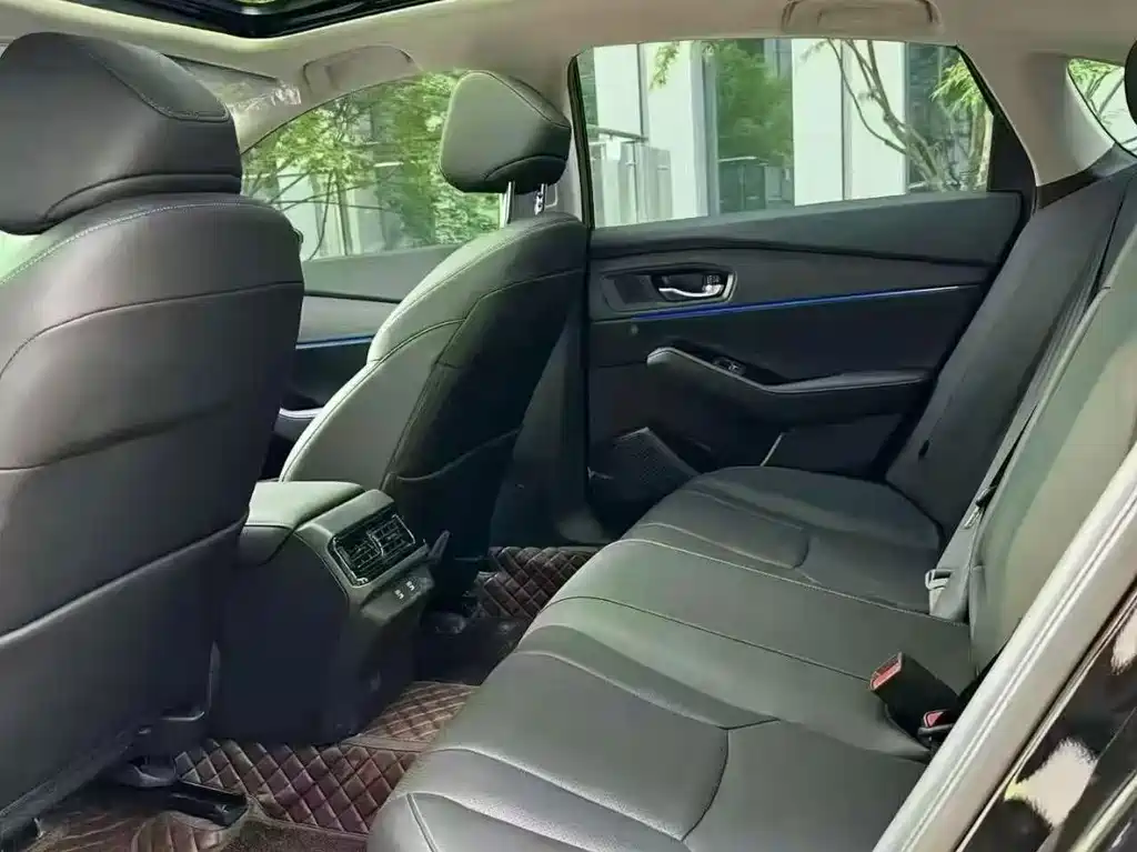Honda Accord — миниатюра 6