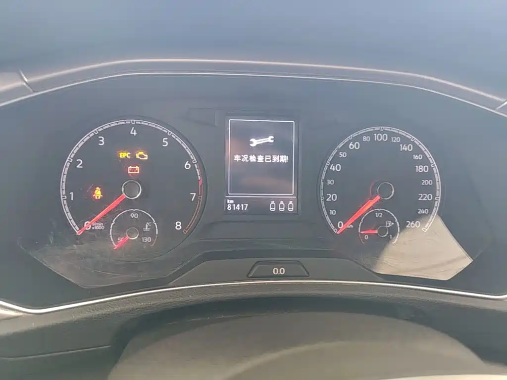 Volkswagen T-Roc — миниатюра 12