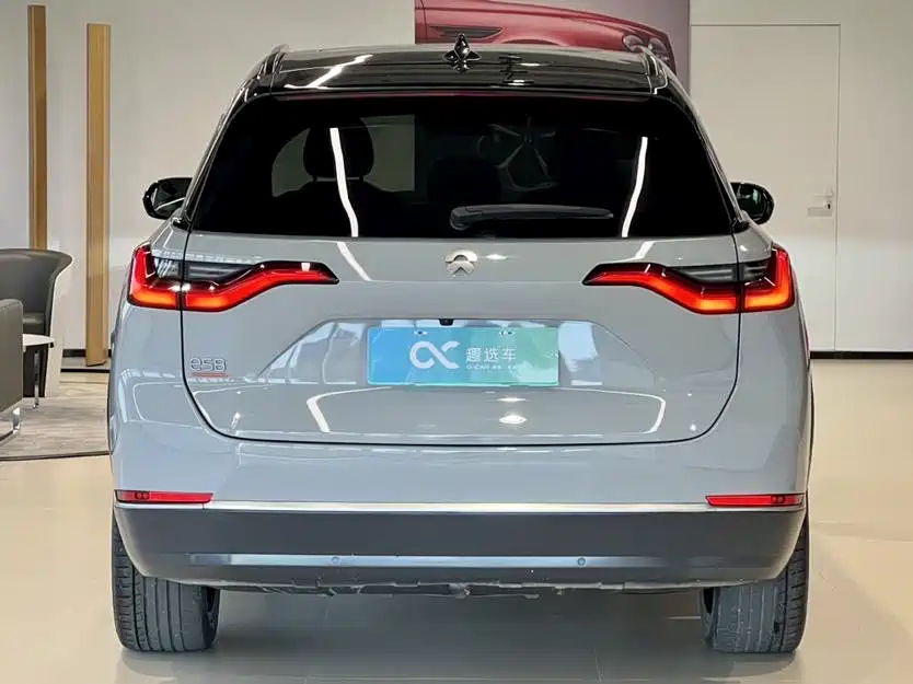 NIO NIO ES8