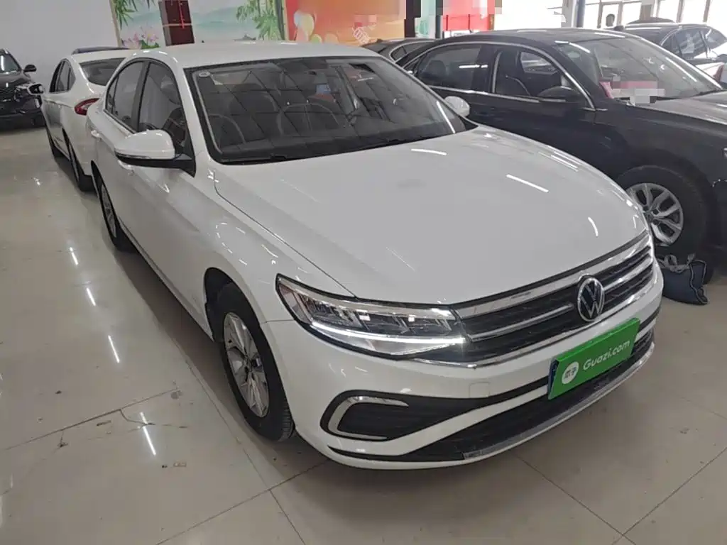 Volkswagen Bora — миниатюра 4
