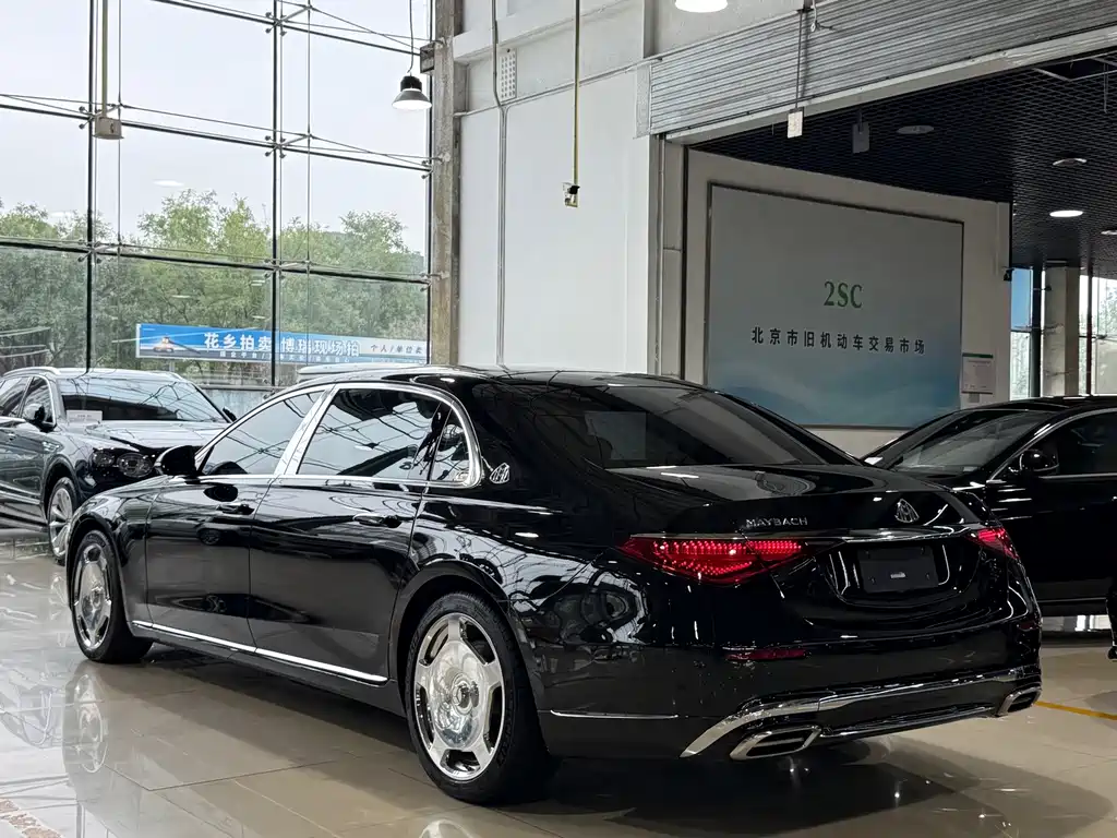Mercedes-Benz S-Class — миниатюра 23