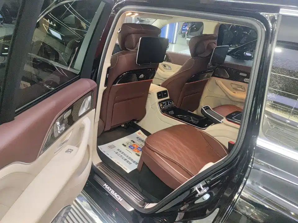 Mercedes-Benz GLS — миниатюра 4