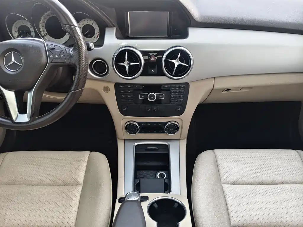 Mercedes-Benz GLK-Class — миниатюра 14