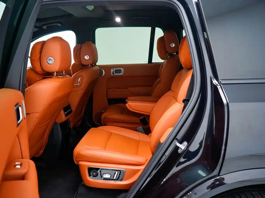 Li Auto Li L8 — миниатюра 5
