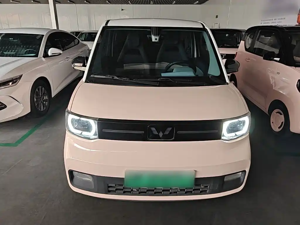 Wuling MINIEV — миниатюра 3
