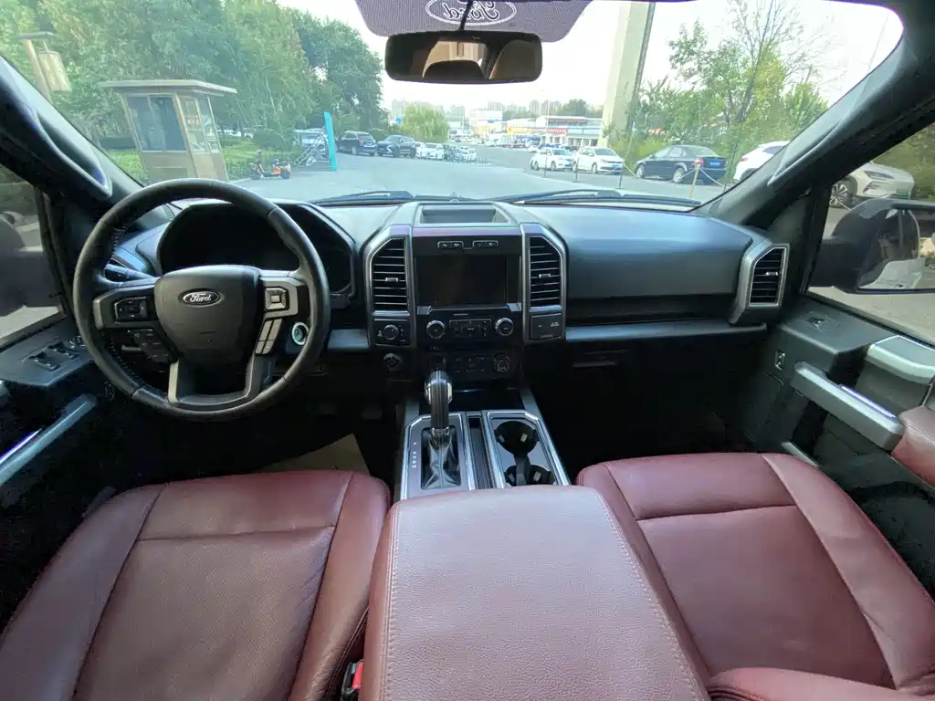 Ford F-150 Raptor — миниатюра 5