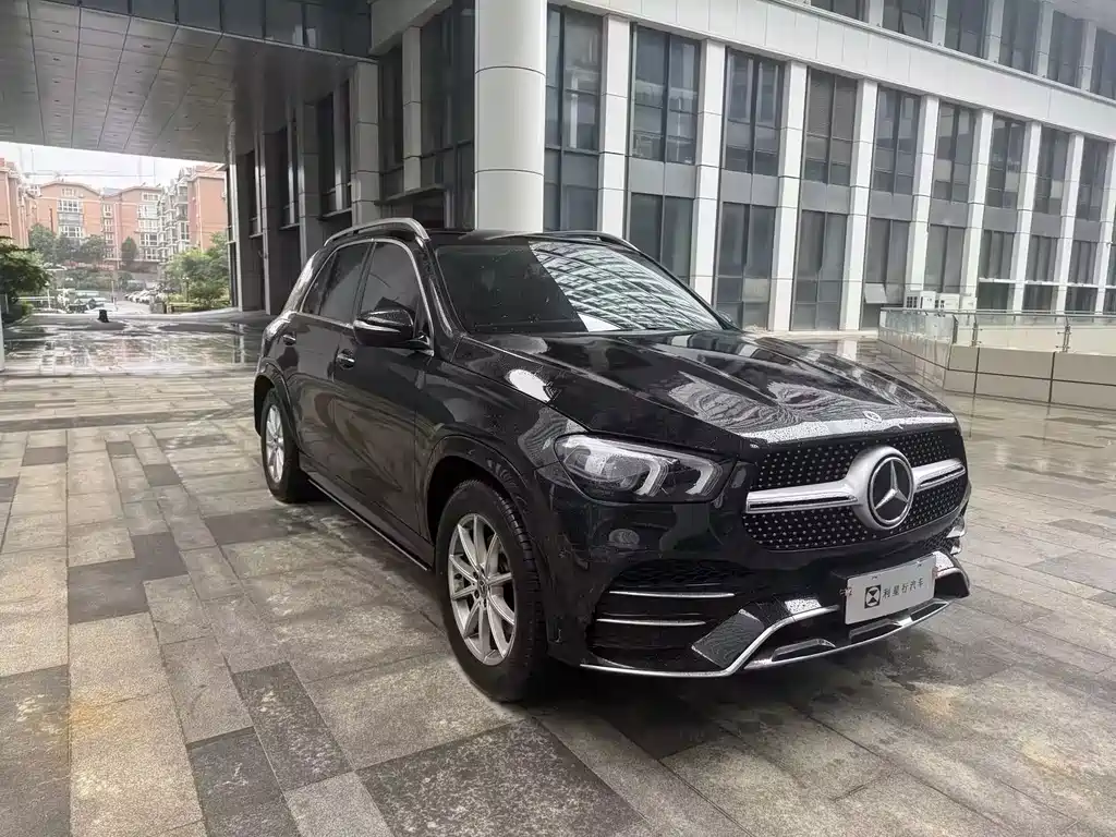Mercedes-Benz GLE (Import) — миниатюра 3
