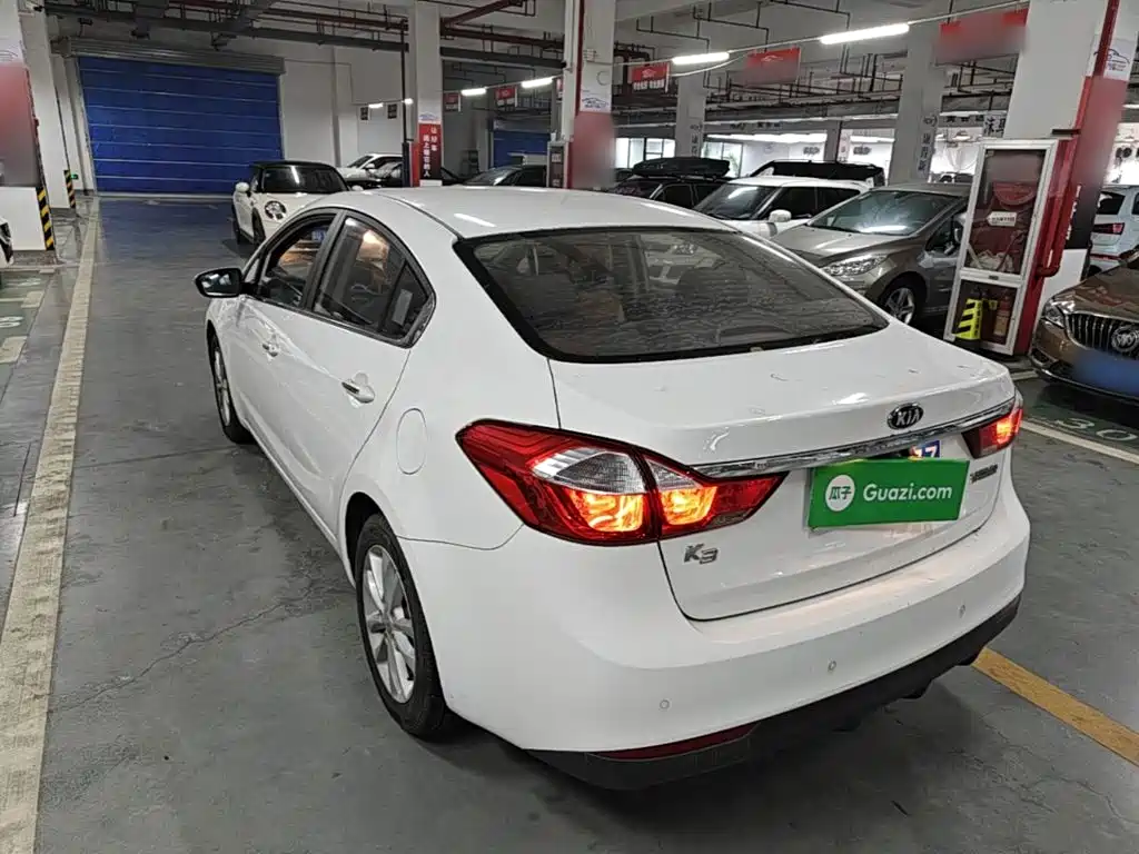 Kia K3 — миниатюра 5