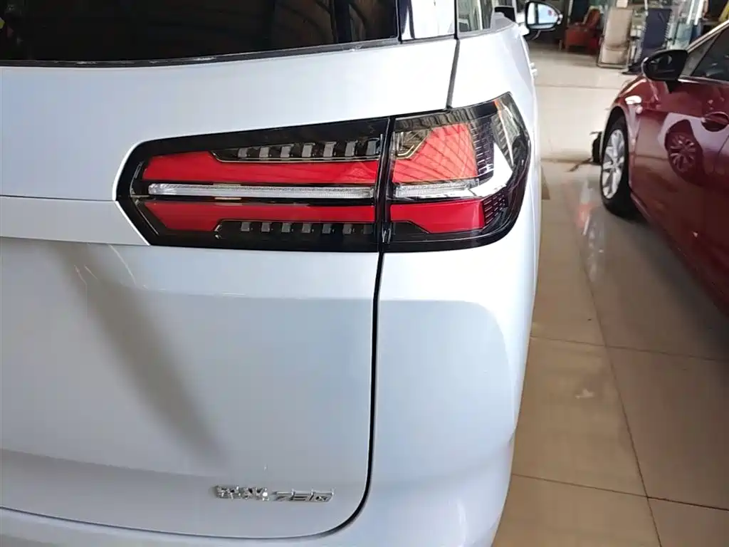 Wuling 730 2025 500km Luxury
