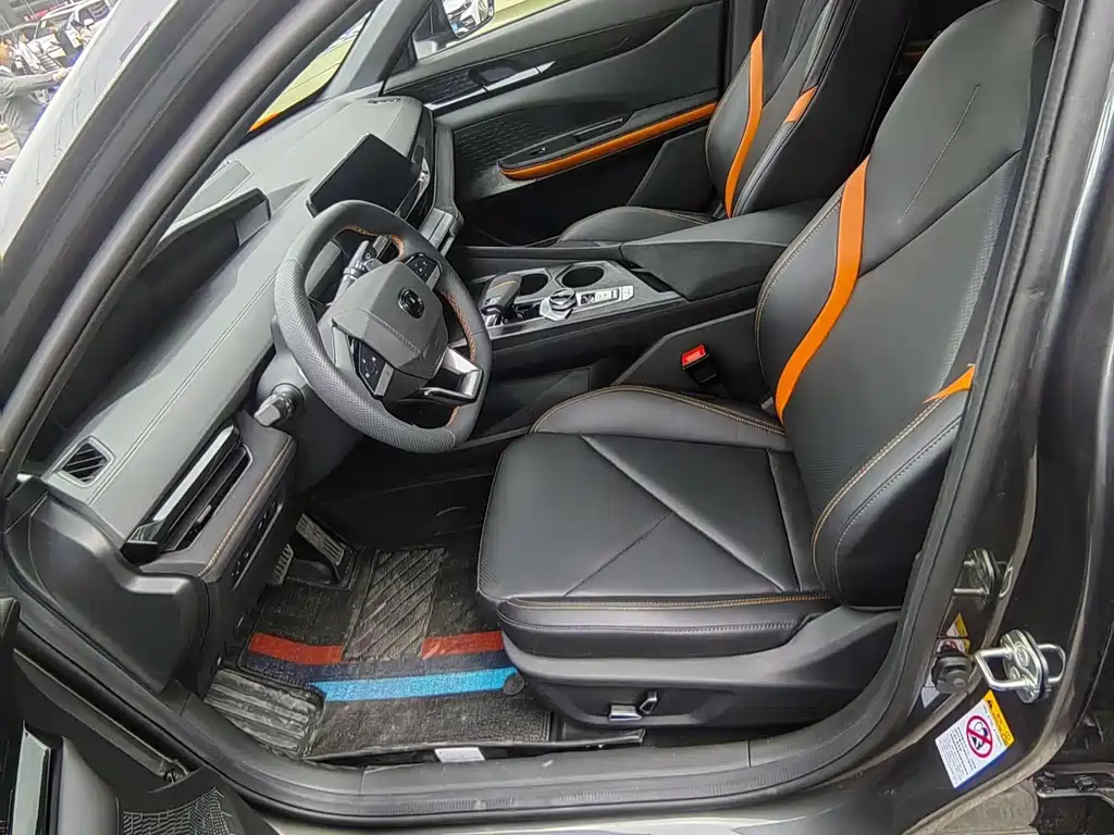 Changan UNI-V 2022 1.5T Sport