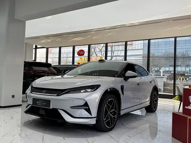 BYD SONG L EV 2025