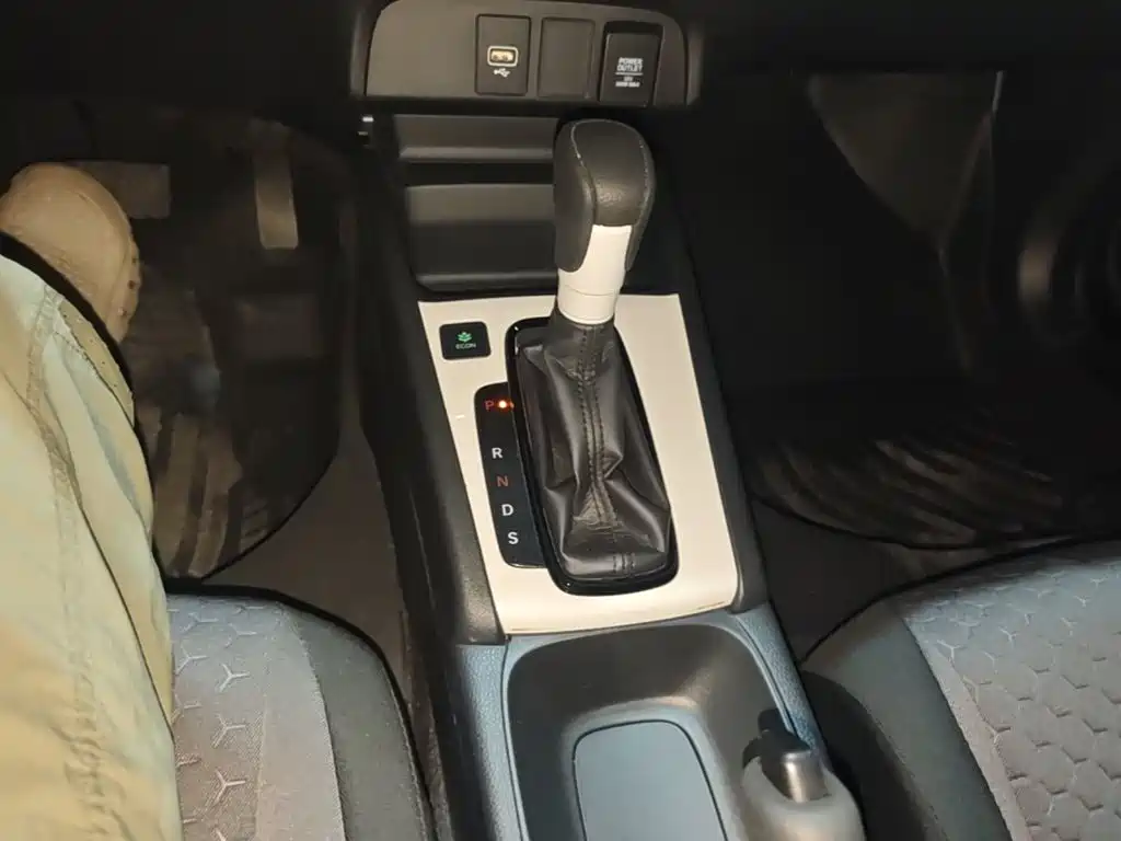 Honda Fit — миниатюра 14