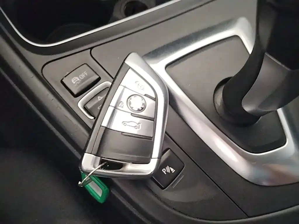 BMW 3 Series — миниатюра 9
