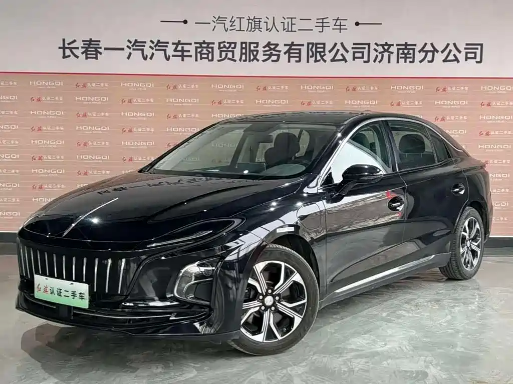 Hongqi E-QM5 2023 Facelift Base Travel Edition