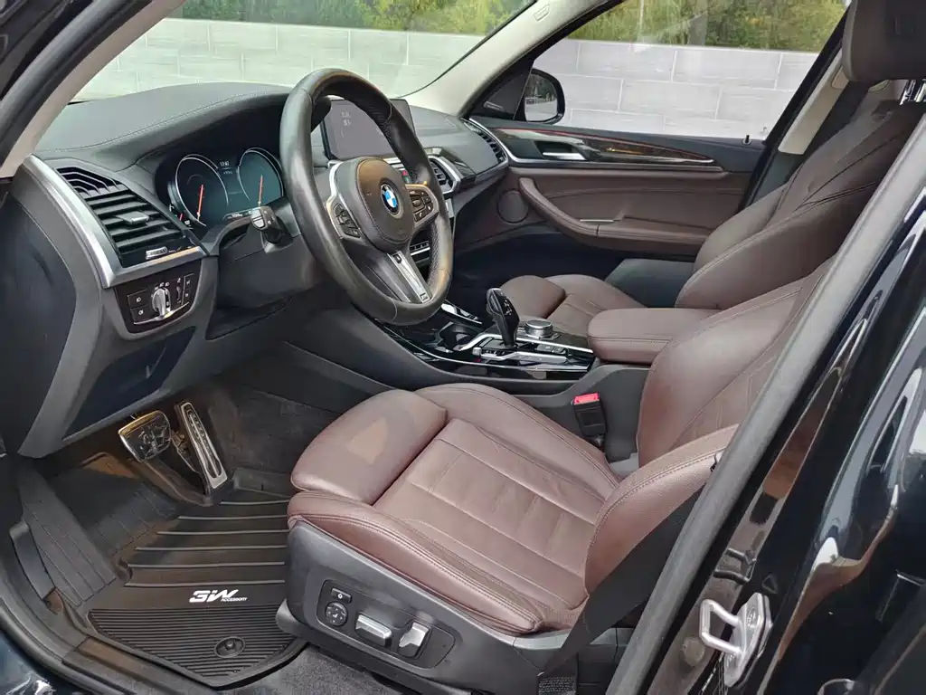 BMW X3 — миниатюра 6