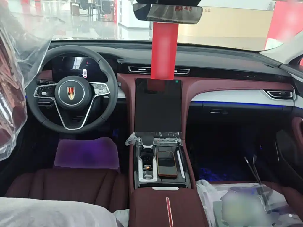 Hongqi Hongqi H5 — миниатюра 14