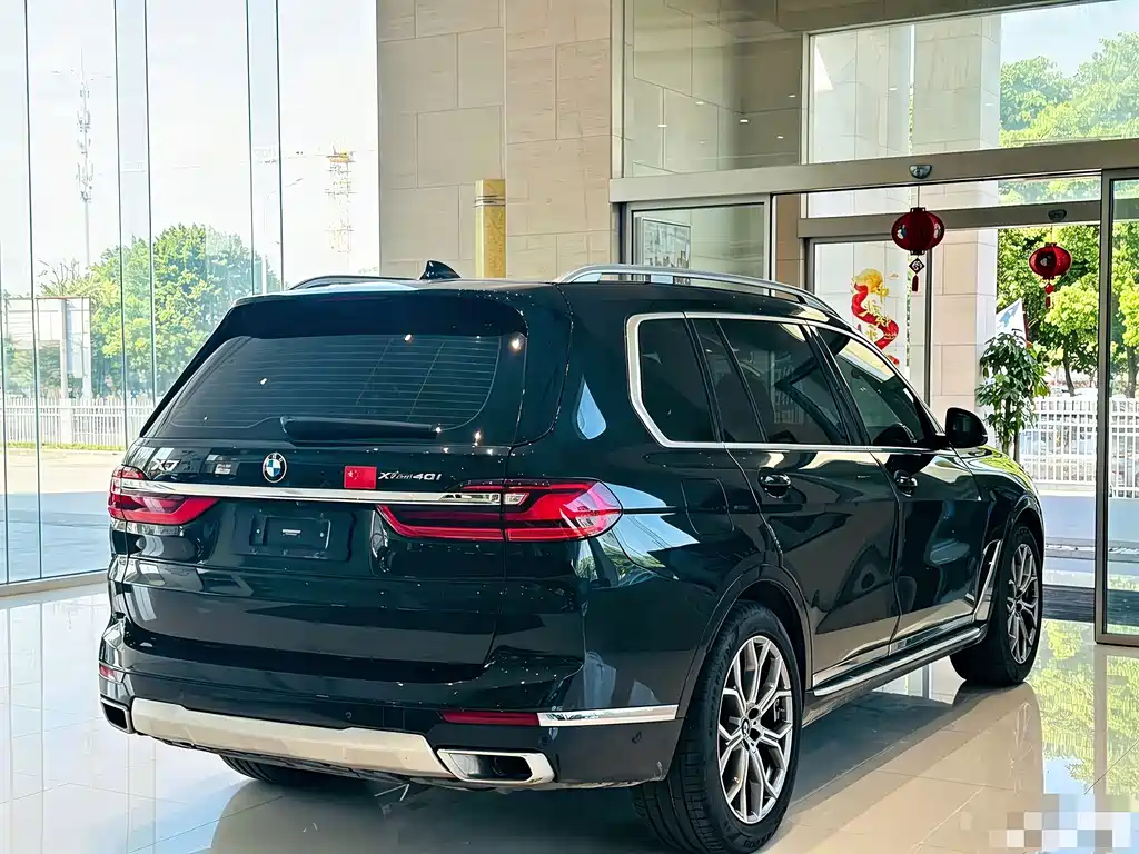 BMW X7 — миниатюра 5