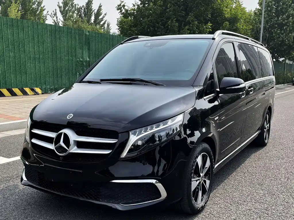 Mercedes-Benz V-Class 2023