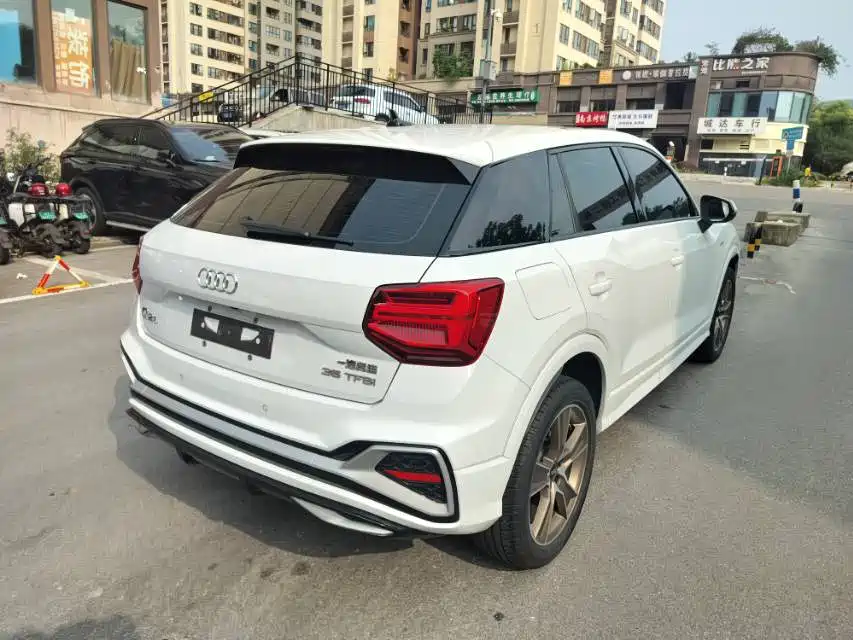 Audi Q2L — миниатюра 7
